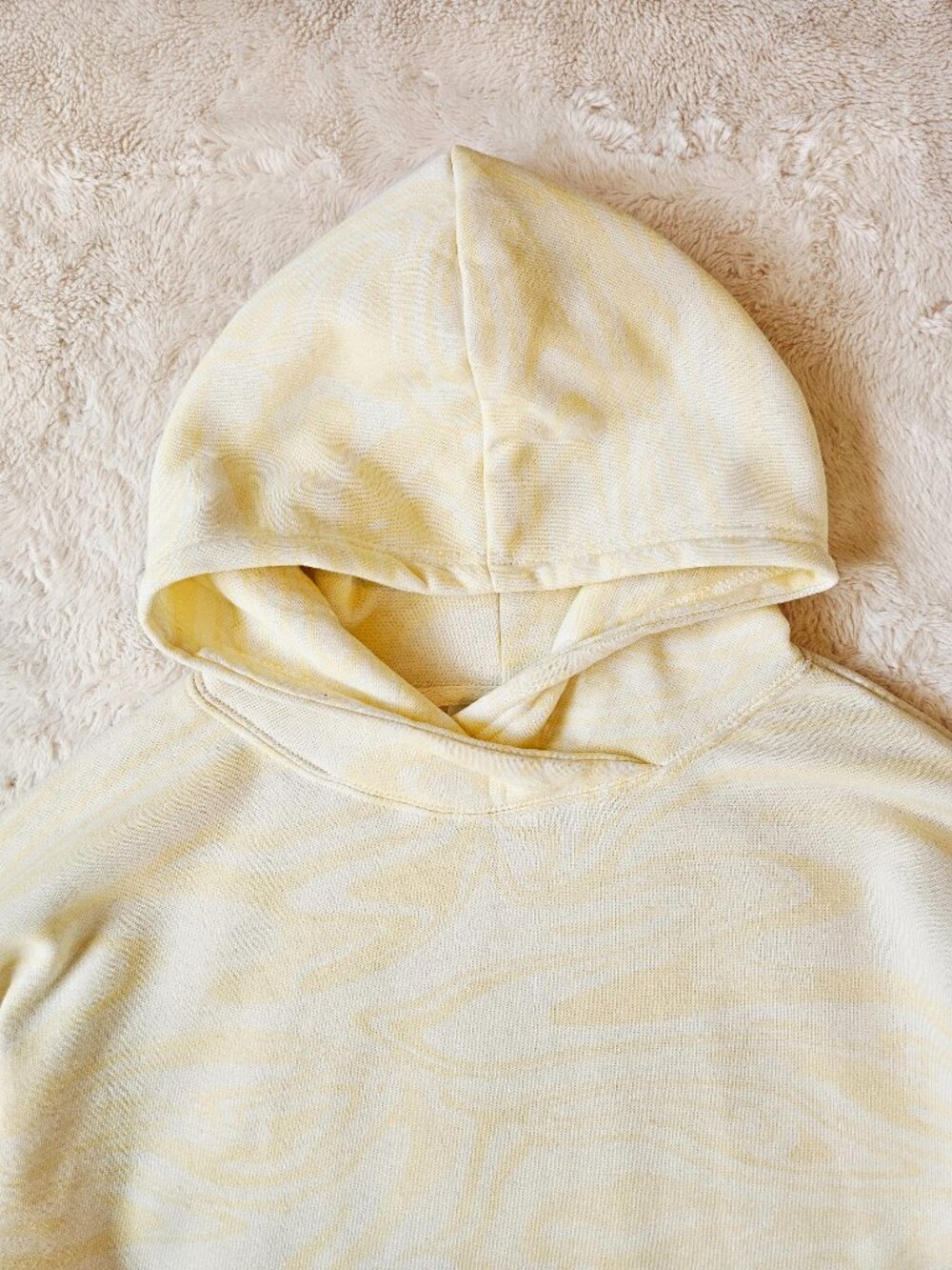 NWT Just Be Women's Plus Size 2X Hoodie Sweatshirt Fleece Marble Swirl Yellow